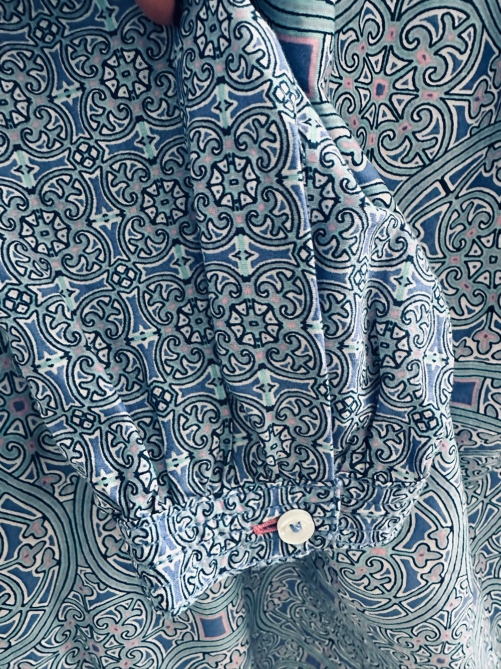 Talbots Blue and Pink Medallion Print Peasant Top -L - Picture 4 of 11